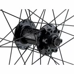 Tune Set De Roues Race 23 Boost Disc 6 Trous 29" 13 Tune Set De Roues Race 23 Boost Disc 6 Trous 29" -Promos Porte-vélos Magasin 342171