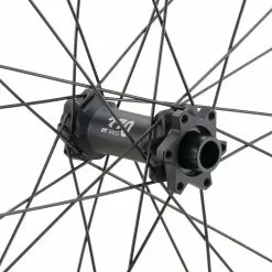 Dt-swiss Set De Roues E 1900 SPLINE 30 Boost Disc 6 Trous 29" -Promos Porte-vélos Magasin 490303